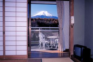 客室から望む富士山