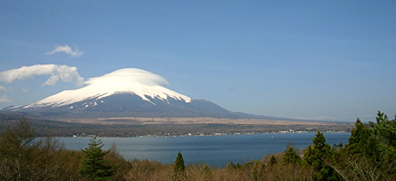 �����̕x�m�R